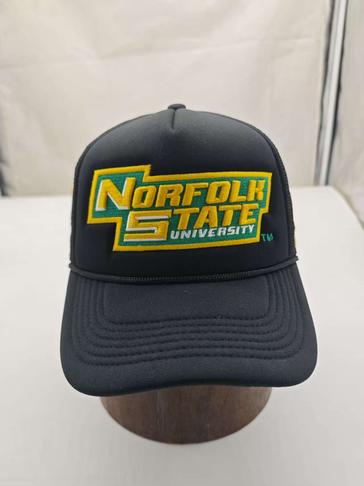 NORFOLK TRUCKER HAT BLACK